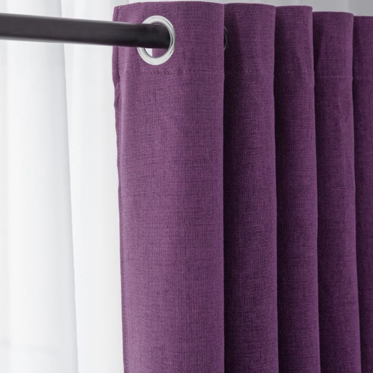 GENERICO - CORTINA BLACKOUT MORADA DE 2 PAÑOS ENGOMADA MP
