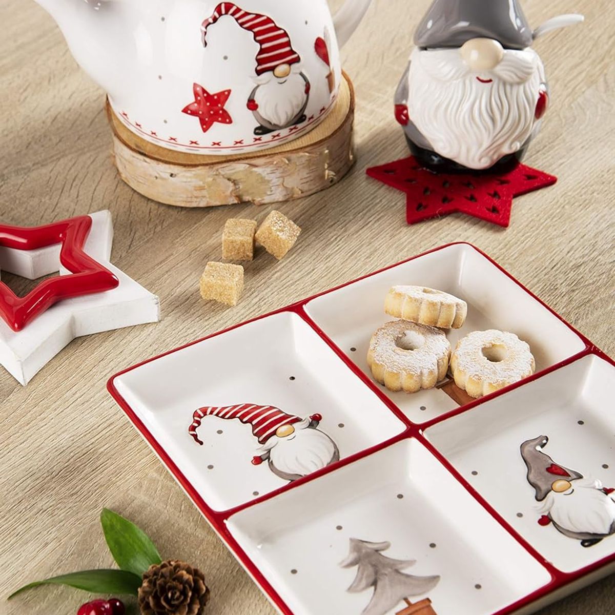 WAKESHOME - Plato Aperitivo Navideño 4 Compartimentos Gnomos Cerámica 19 Gnomo