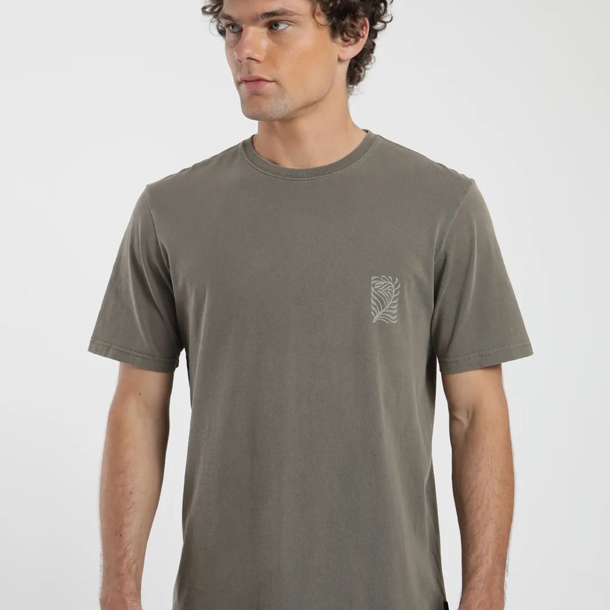 FROENS - Polera Hojas Hombre Froens - Algodón Organico