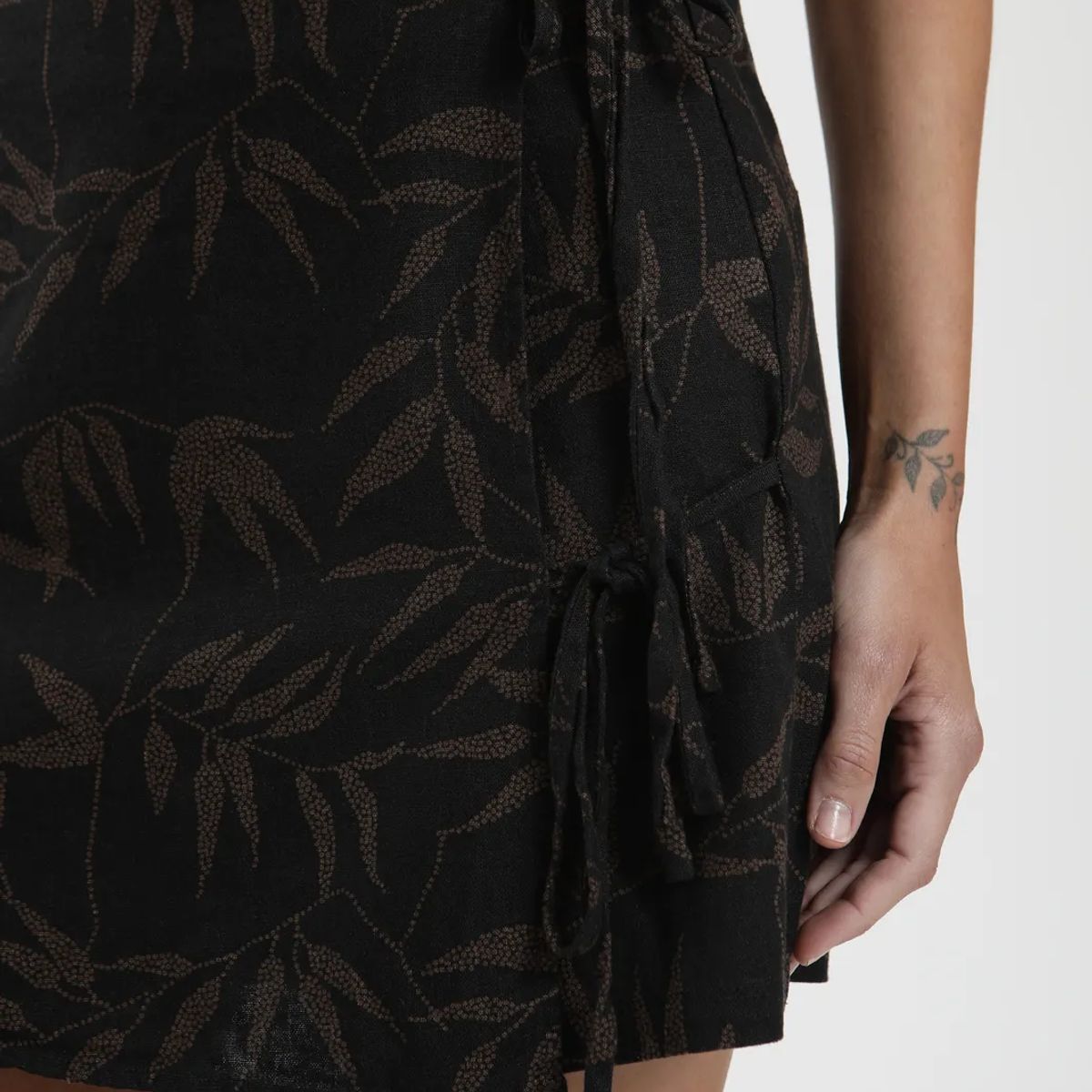 FROENS - Falda Corta Cintas Mujer Froens - Lino