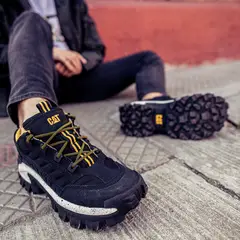 CAT - Intruder Zapatilla Urbana Hombre Cuero Negro