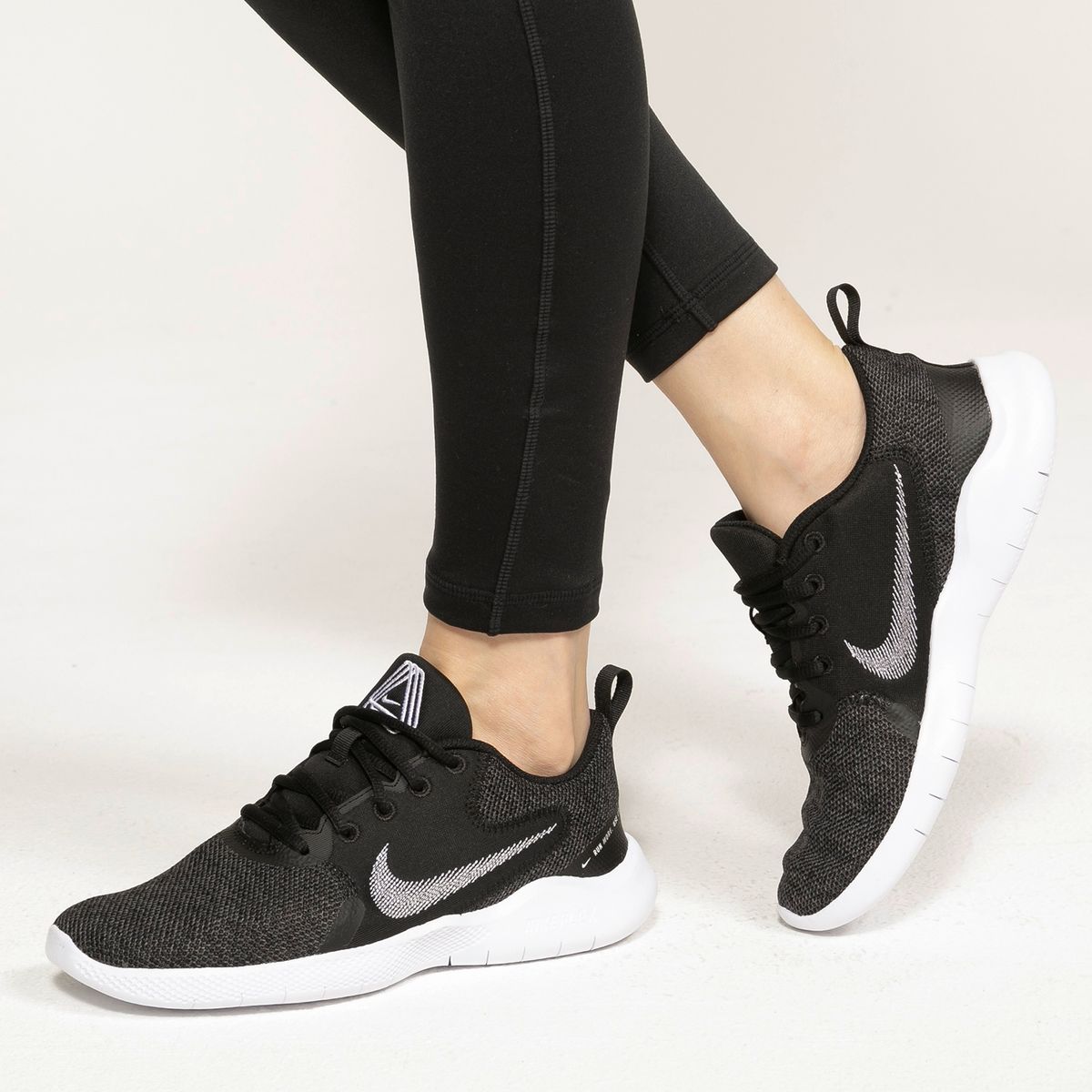 NIKE - Nike Zapatilla running mujer negro