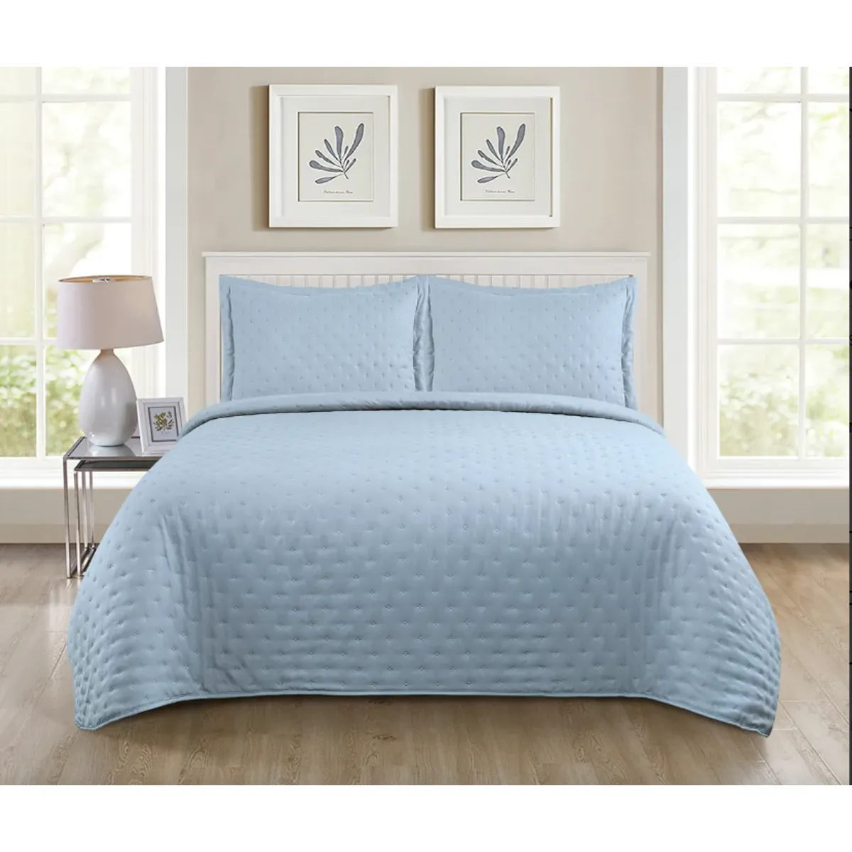 ILLUSIONS - Quilt Roma King Illusions Temporada Primevera -verano Celeste.
