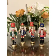 GENERICO - CASCANUECES NAVIDEÑOS / COLGANTES MADERA 4 UNIDADES 12 CM