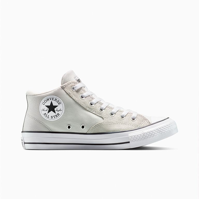 Zapatilla Chuck Taylor All Star Malden Street Mood Hombre Gris