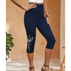 KIRAMA CLOTHING STORE - Capri azul con estampado de mariposa y corazones