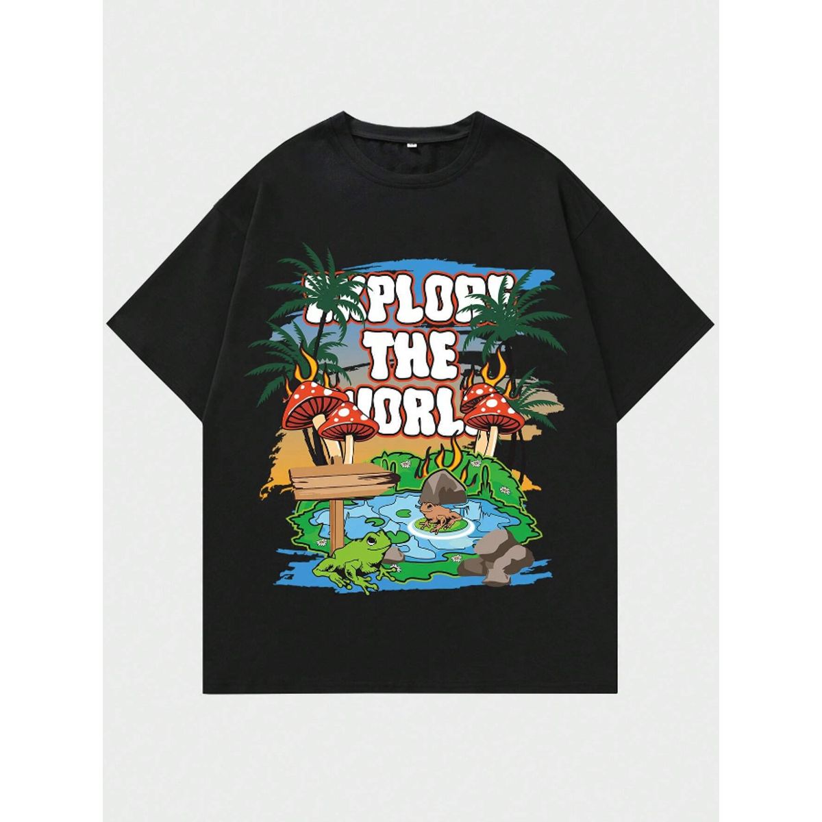 KIRAMA CLOTHING STORE - Camiseta negra “Explore the World” con estampado tropical