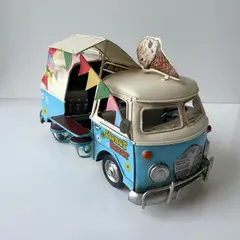 MONTREAL - Auto A Escala Kombi De Colección Decoración Vintage Fierro