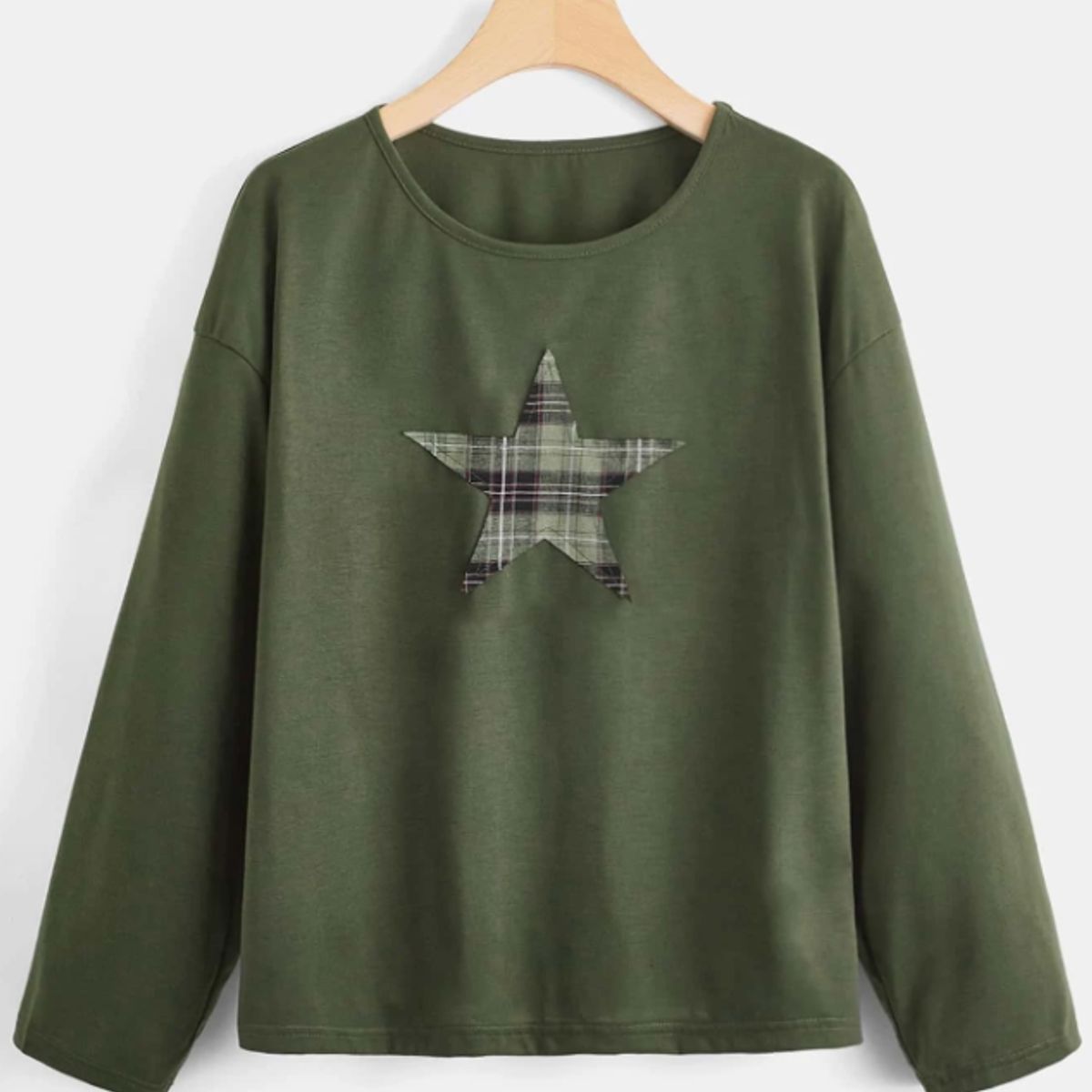KIRAMA CLOTHING STORE - Camiseta verde militar con estrella a cuadros