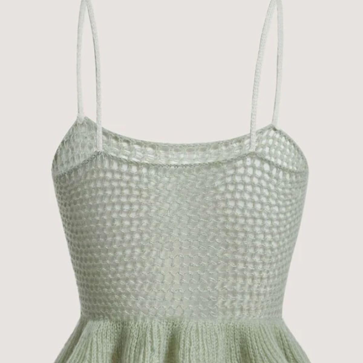 KIRAMA CLOTHING STORE - Crop top verde menta con tirantes y volante
