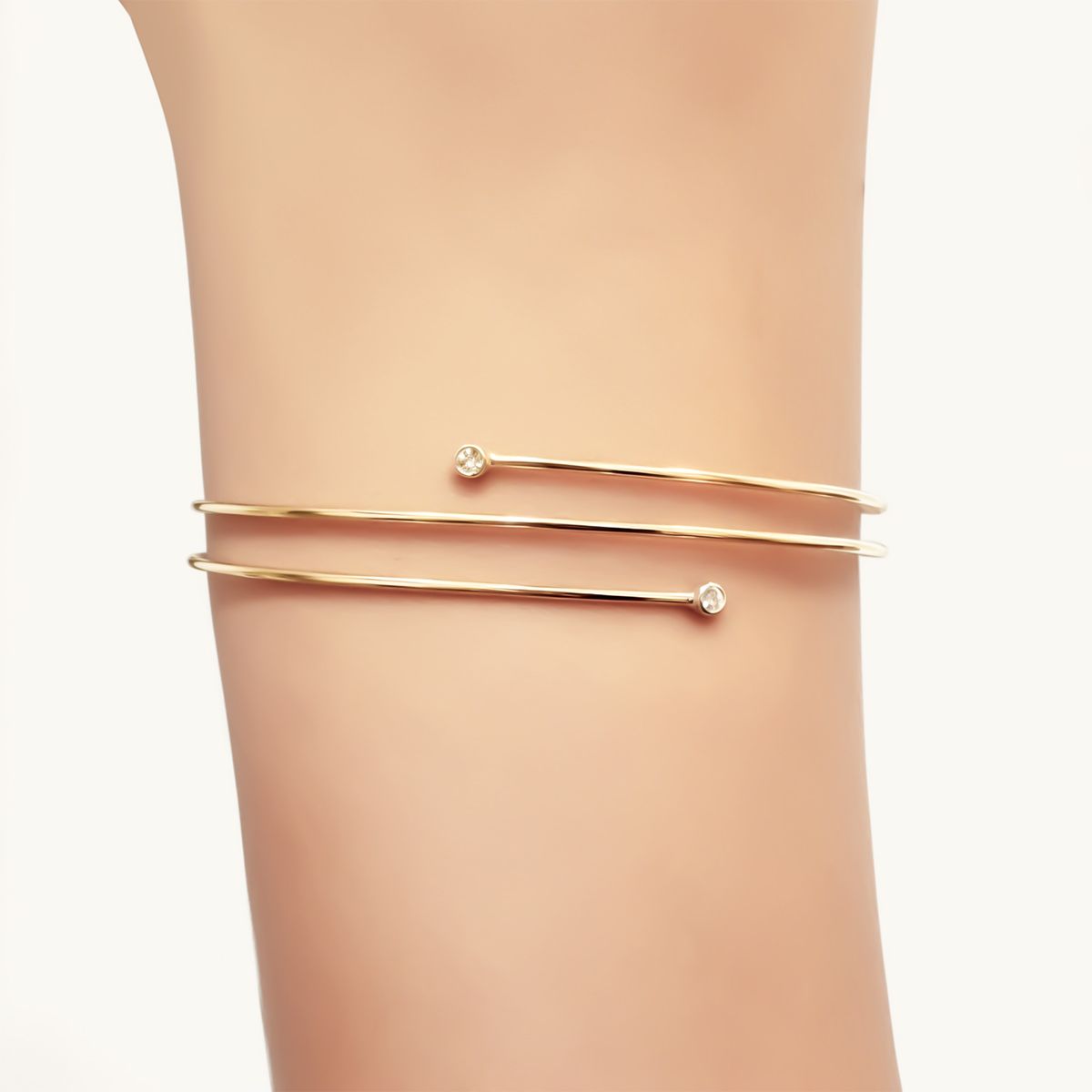 COGGIOLA - Brazalete 2 Circón Blanco Enchapado Oro 18K