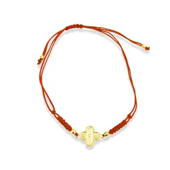 ANDREA COGGIOLA JOYAS - Pulsera Trébol Mini Satinado Punto Enchapado Oro 18K Cordón Rojo