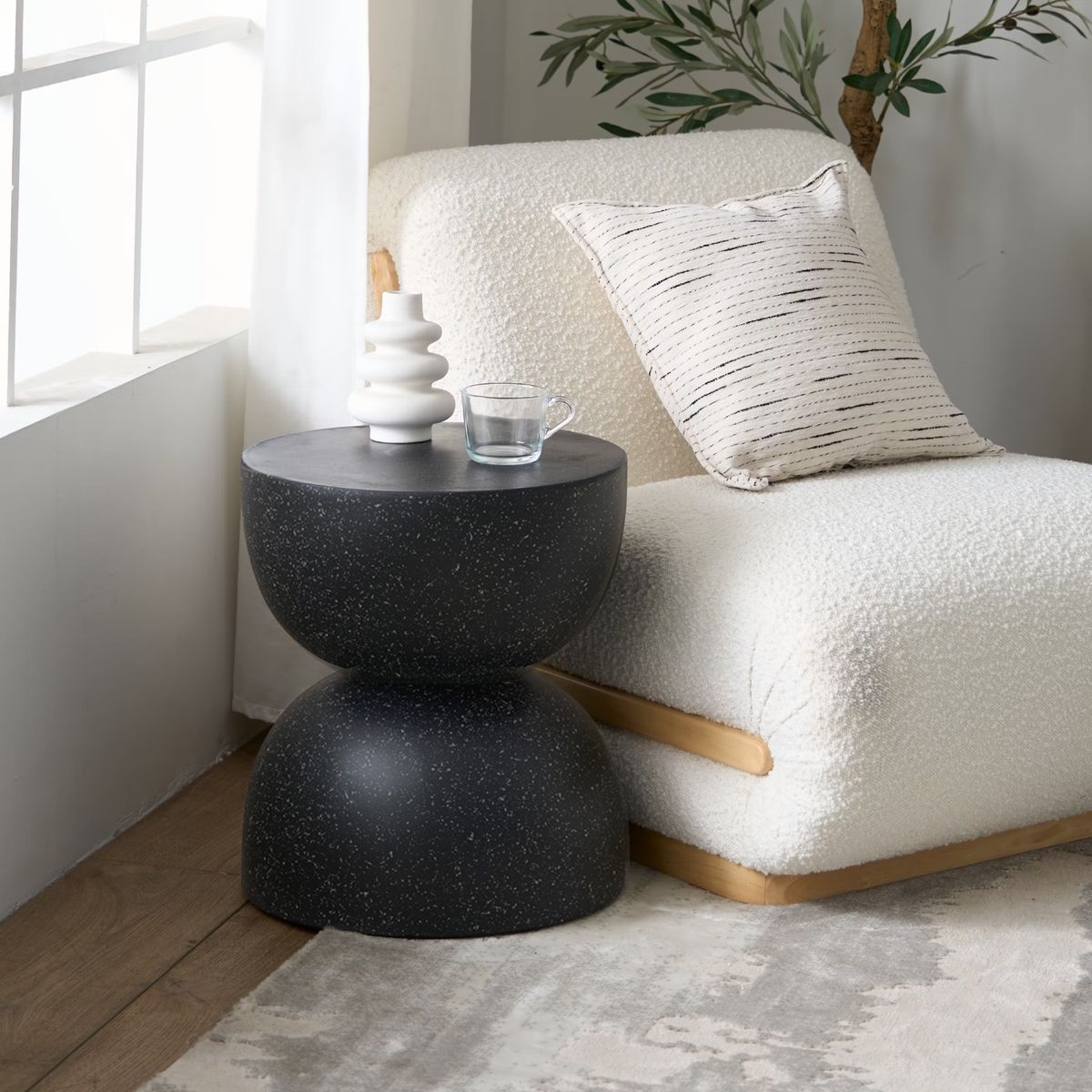 SANTU HOME & DECO - Mesa Lateral Piedra Luna Tempus Negro