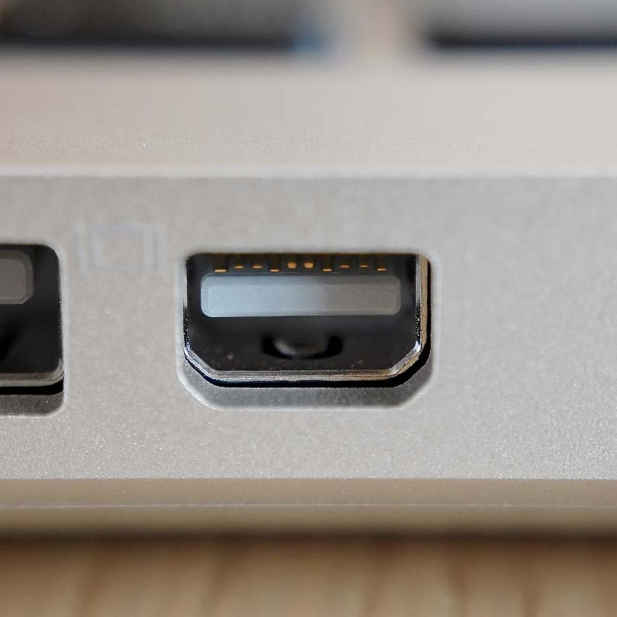 GEN - Conversor Mdp Mini Displayport Apple Thunderbolt A Hdmi