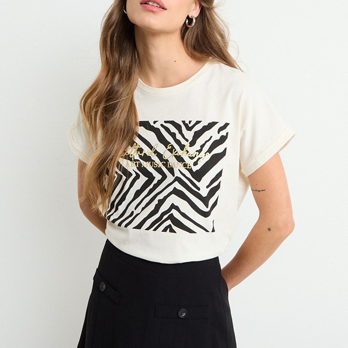 IO - Polera Fantasia Mujer Negro Io