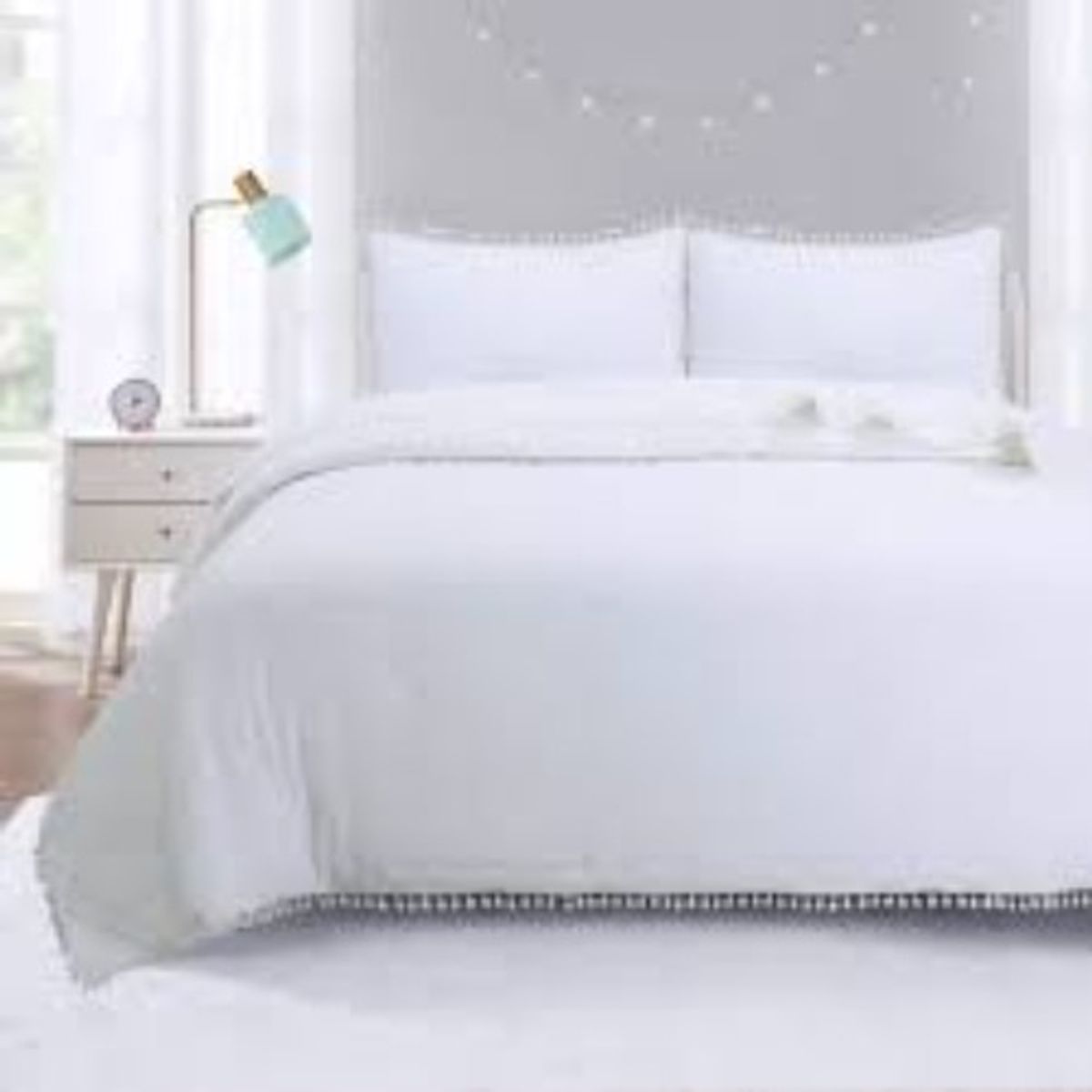 TODOHOGAR SANTIAGO DE CHILE - Cubrecamas Algodón con pom pom 1.5 plazas