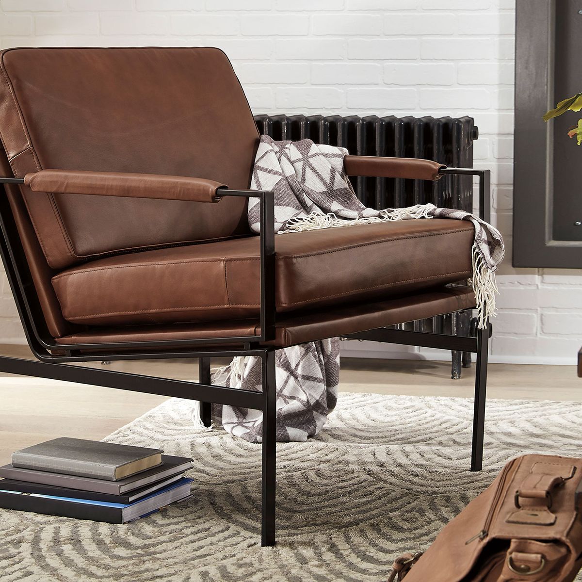 ASHLEY - Sitial cuero Puckman brownsilver finish