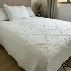 TODOHOGAR SANTIAGO DE CHILE - Cubrecamas microfibra de vuelos plaza y media 15P