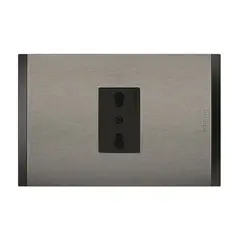 BTICINO - Enchufe 2P+T 10-16A 250V Antracita Metal Titanio Nobile