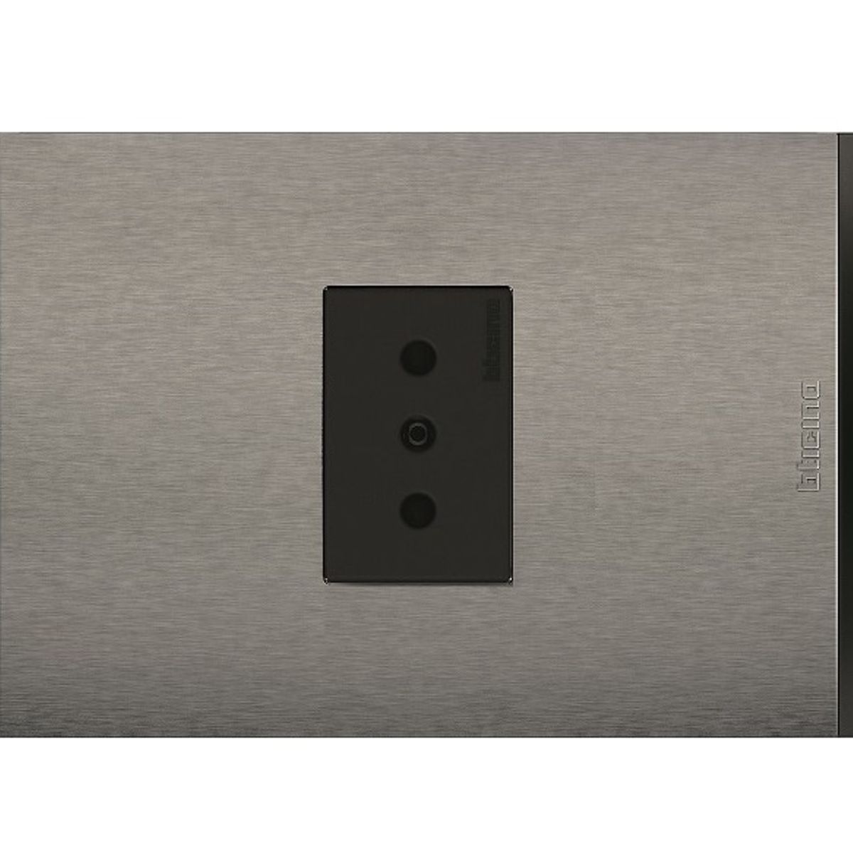 BTICINO - Enchufe Bticino 2P+T 10A 250V Antracita Metal Titanio Nobile