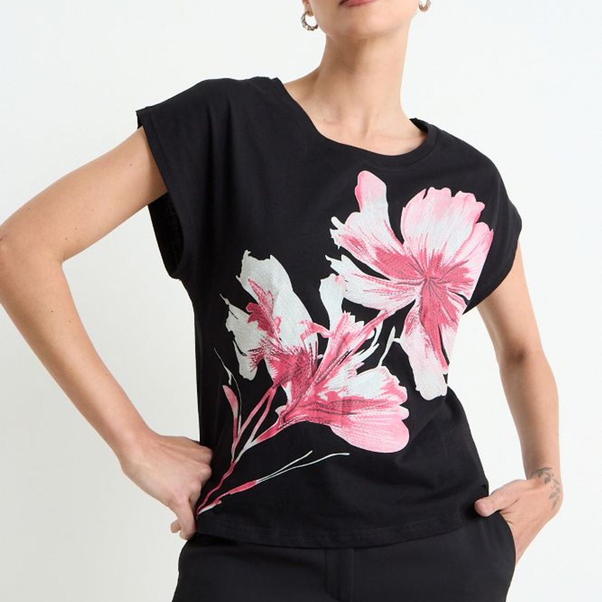 ASH - Polera Fantasia Mujer Negro Ash