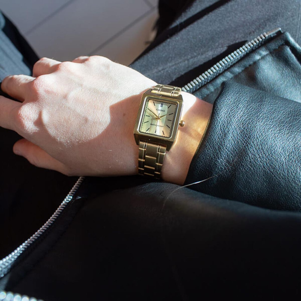 CASIO - Reloj Casio Análogo Mujer LTP-V007G-9E