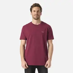 LIPPI - Polera Hombre Mountain Vibes T-Shirt Frambuesa