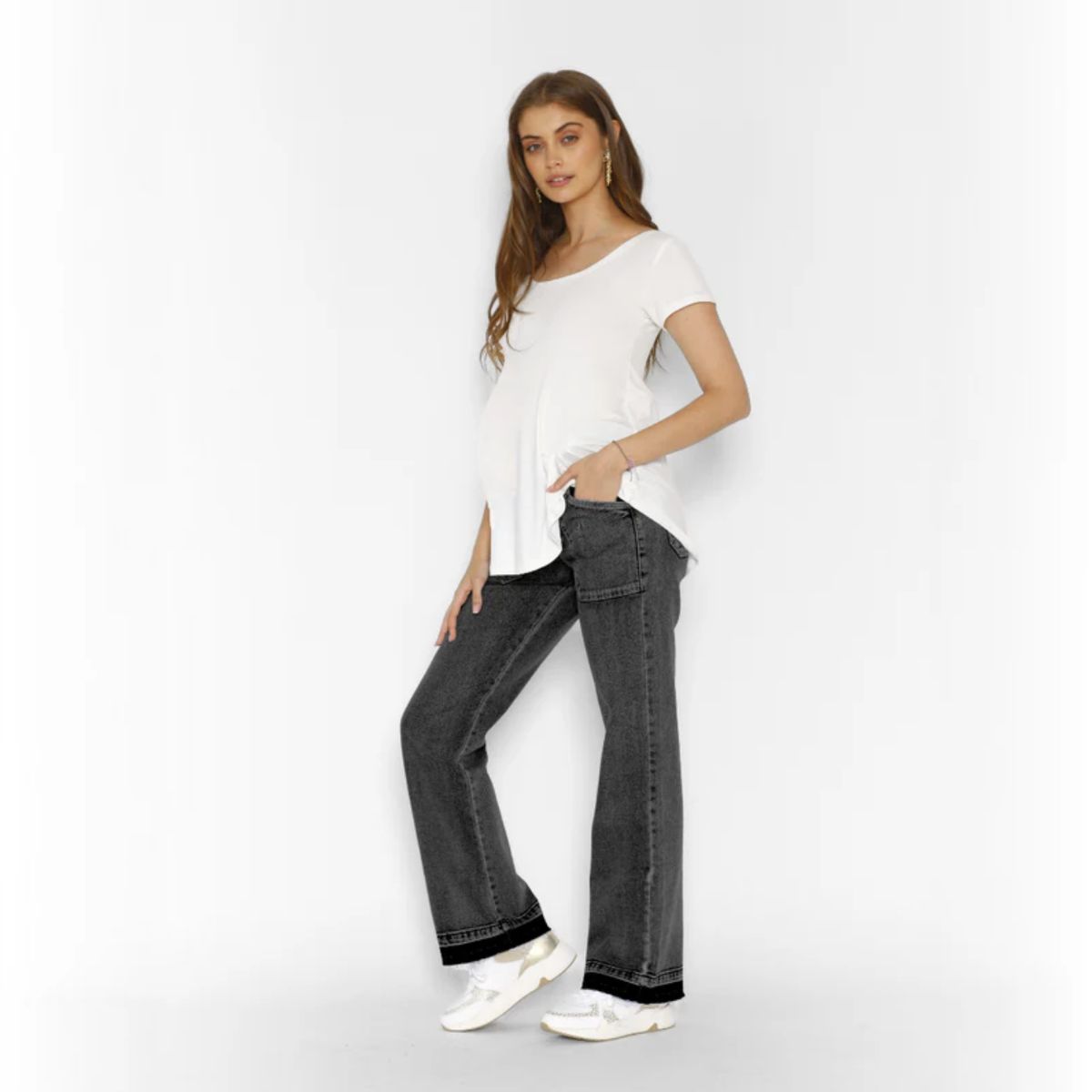 NALA - Jeans Maternal Cargo Negro Nala Maternity