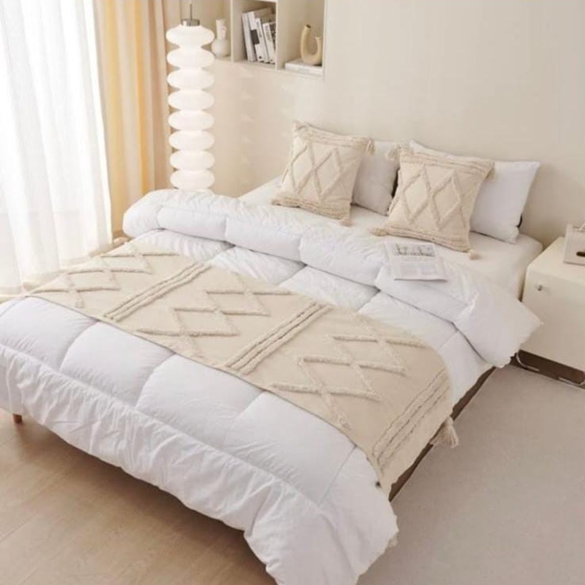 GENERICO - Piecera de Cama Decorativa con Textura Acolchada  Estilo Moderno y Elegante