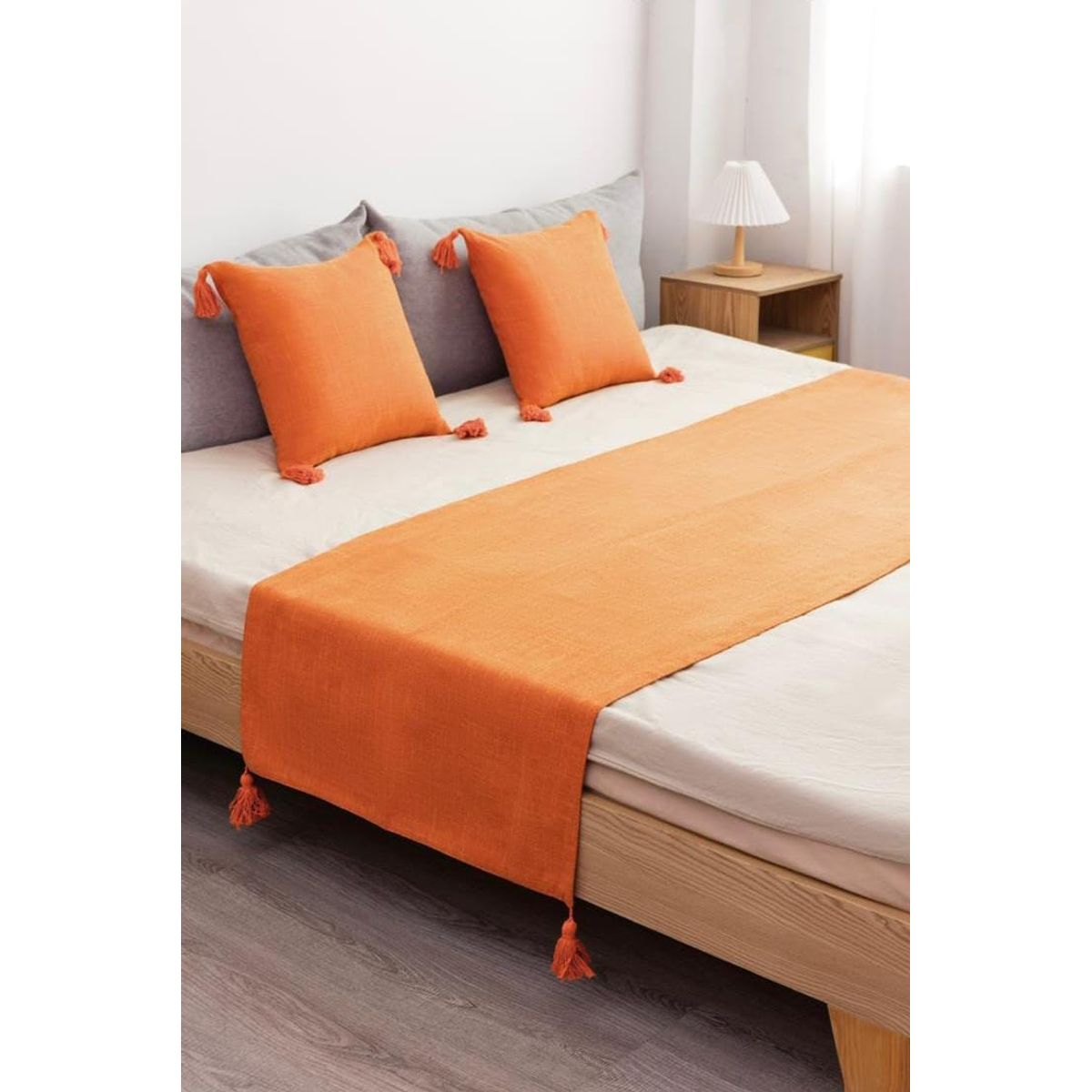 GENERICO - Piecera de Cama Decorativa de Lino con pompom + 2 Fundas de Cojin Estilo Moderno y Elegante