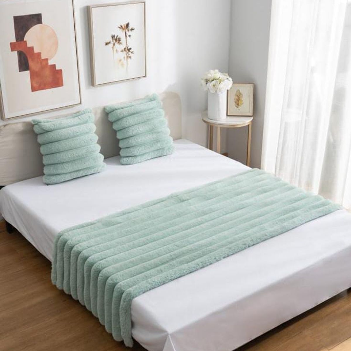 GENERICO - Piecera de Cama Decorativa Peludo + 2 Fundas de cojín  Estilo Moderno y Elegante