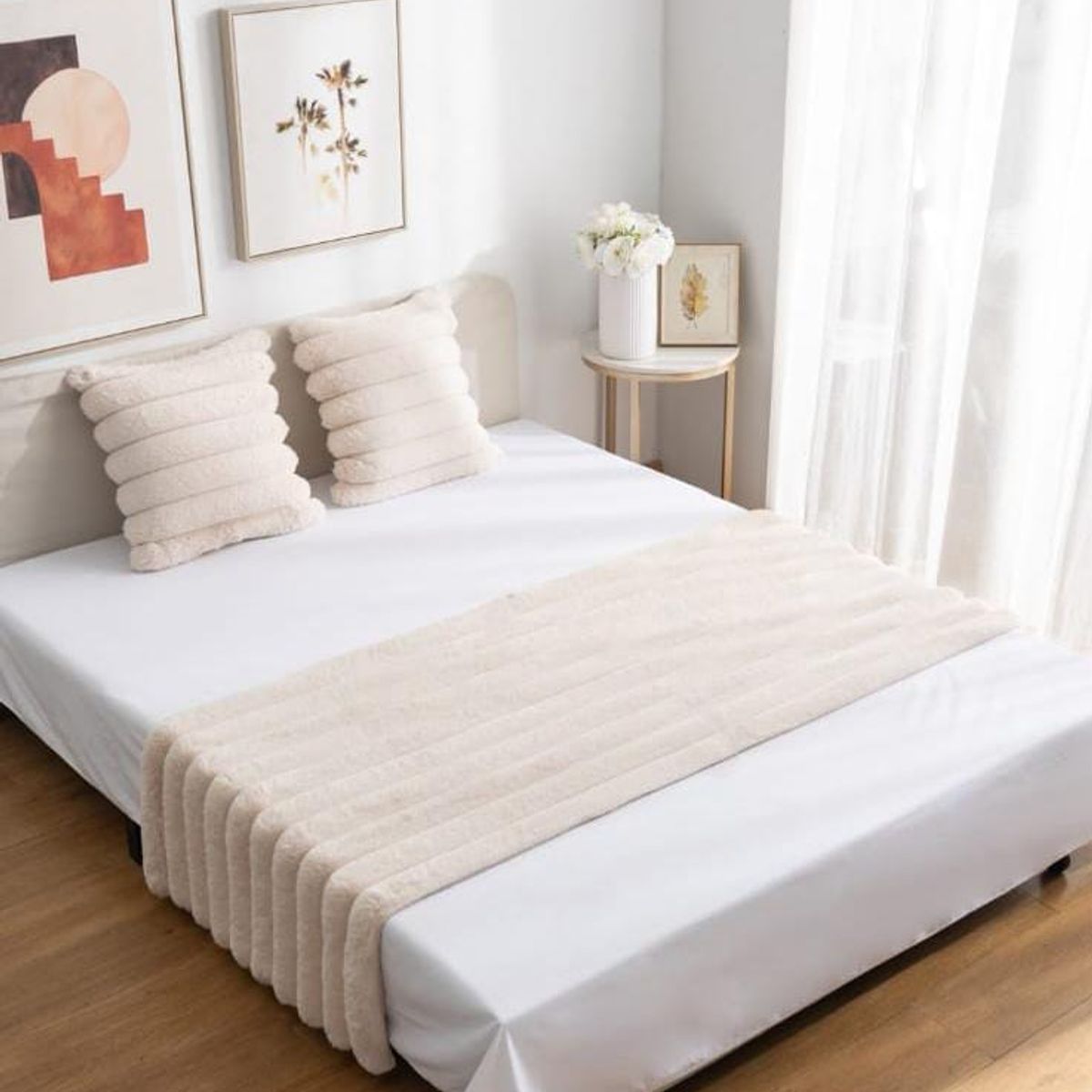 GENERICO - Piecera de Cama Decorativa Peludo + 2 Fundas de cojín  Estilo Moderno y Elegante