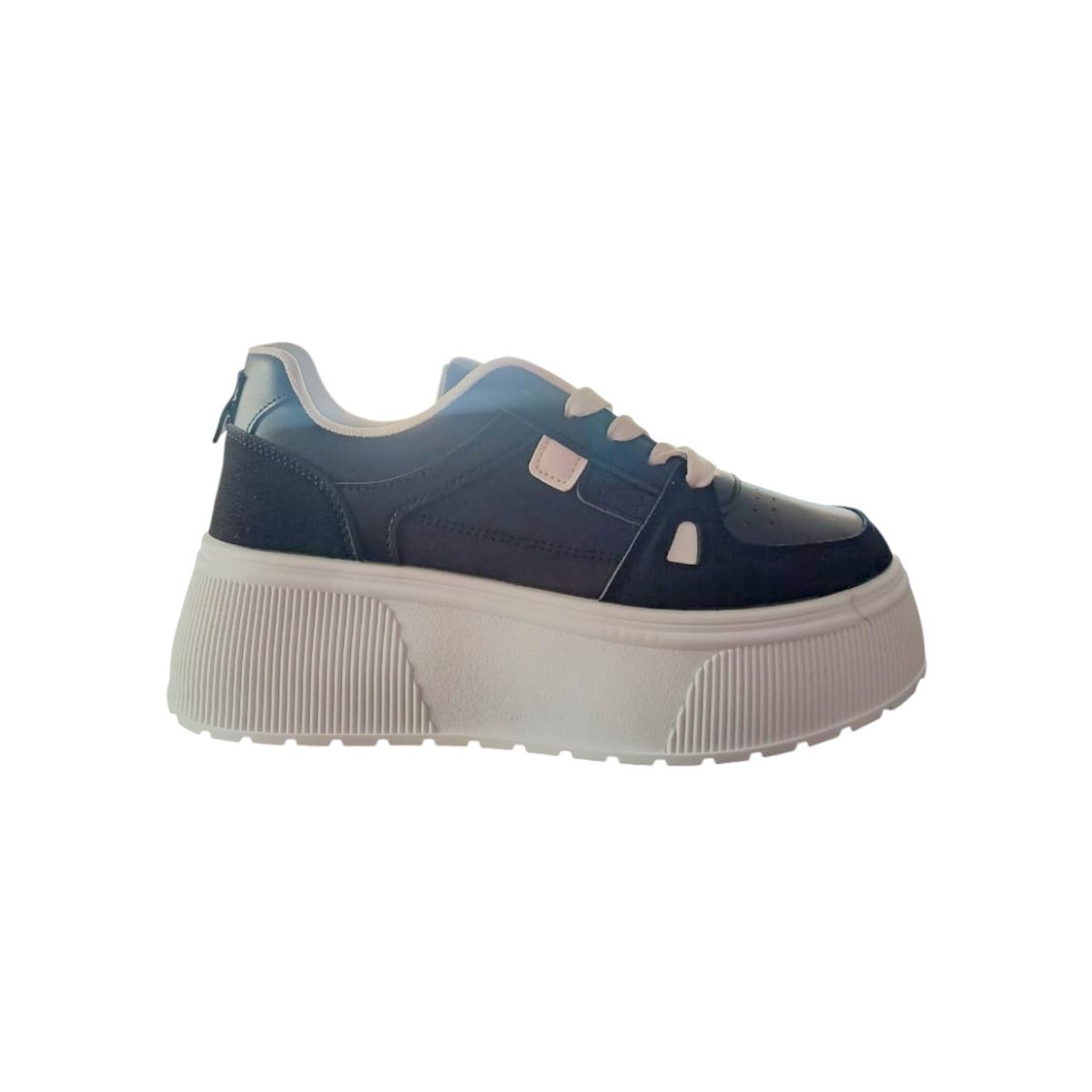 HERIEL - Zapatilla Negra Plataforma Mujer