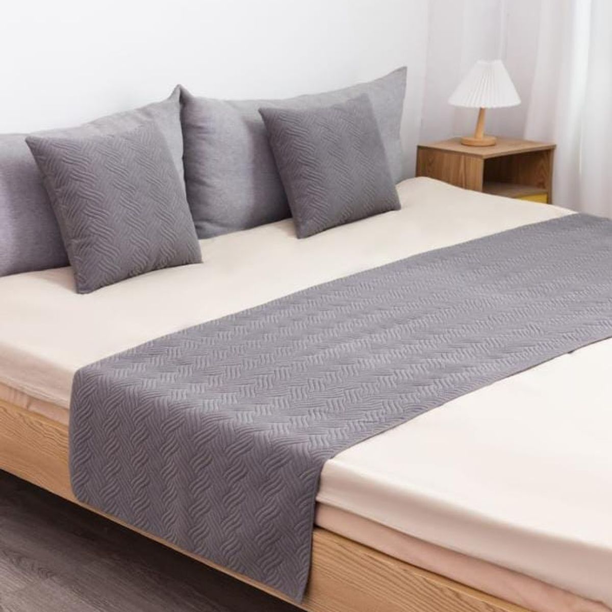 GENERICO - Piecera de Cama Decorativa Plush + 2 Fundas de Cojín  Estilo Moderno y Elegante