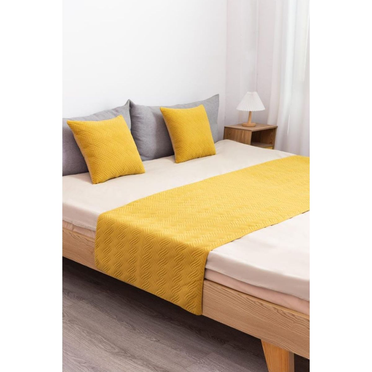GENERICO - Piecera de Cama Decorativa Plush + 2 Fundas de Cojín  Estilo Moderno y Elegante