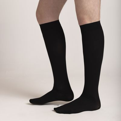 Imagen 2 del producto Calcetín Medical 70 Denier Negro