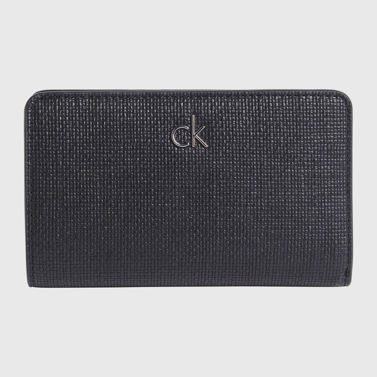 CALVIN KLEIN - Billetera Ck Daily Medium Negro Calvin Klein