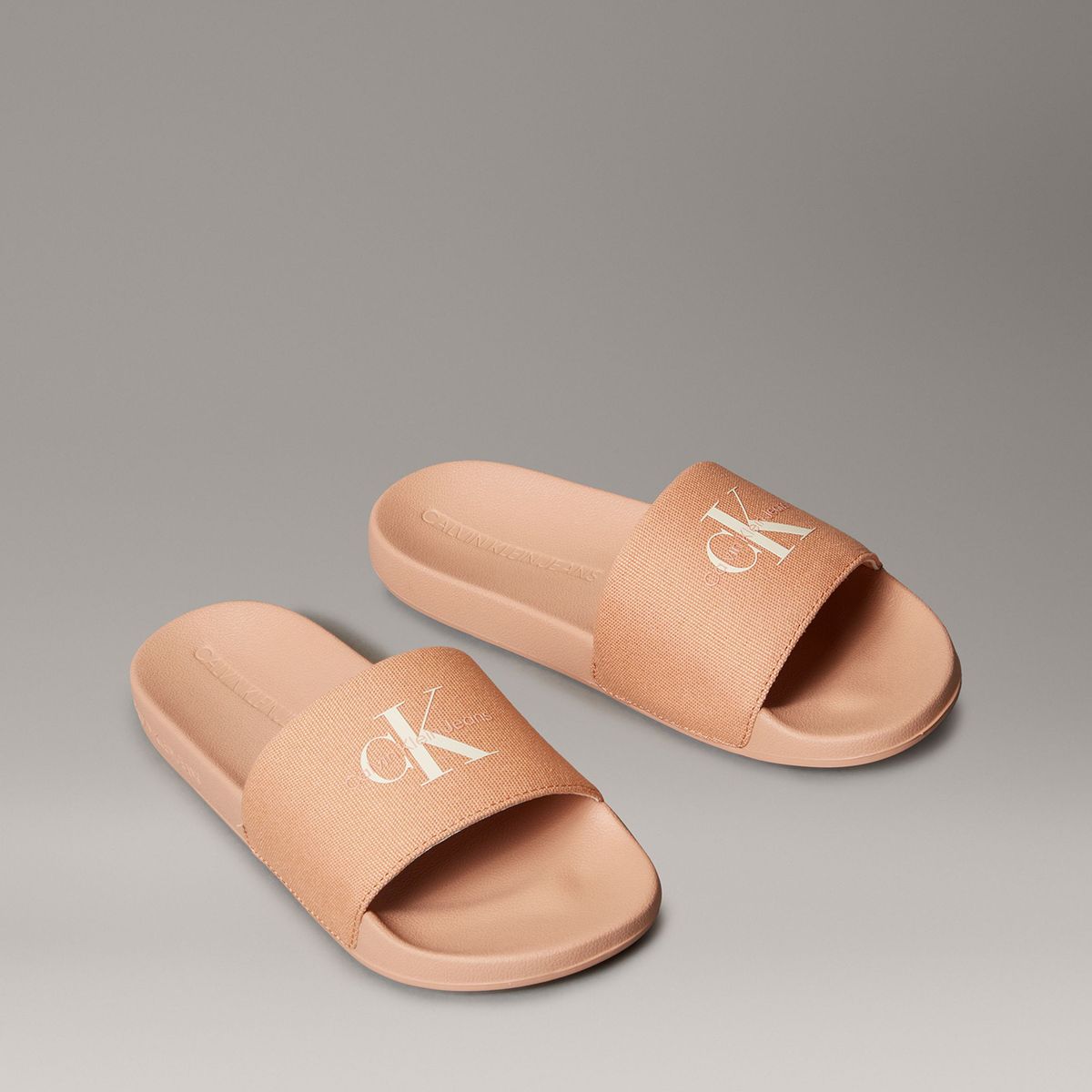 CALVIN KLEIN - Sandalias de Lona Monogram Coral Calvin Klein