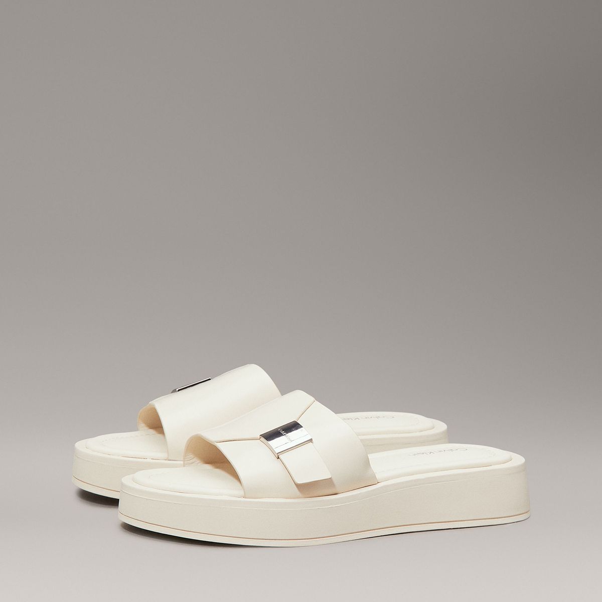 CALVIN KLEIN - Sandalias de Cuero Flatform Beige Calvin Klein