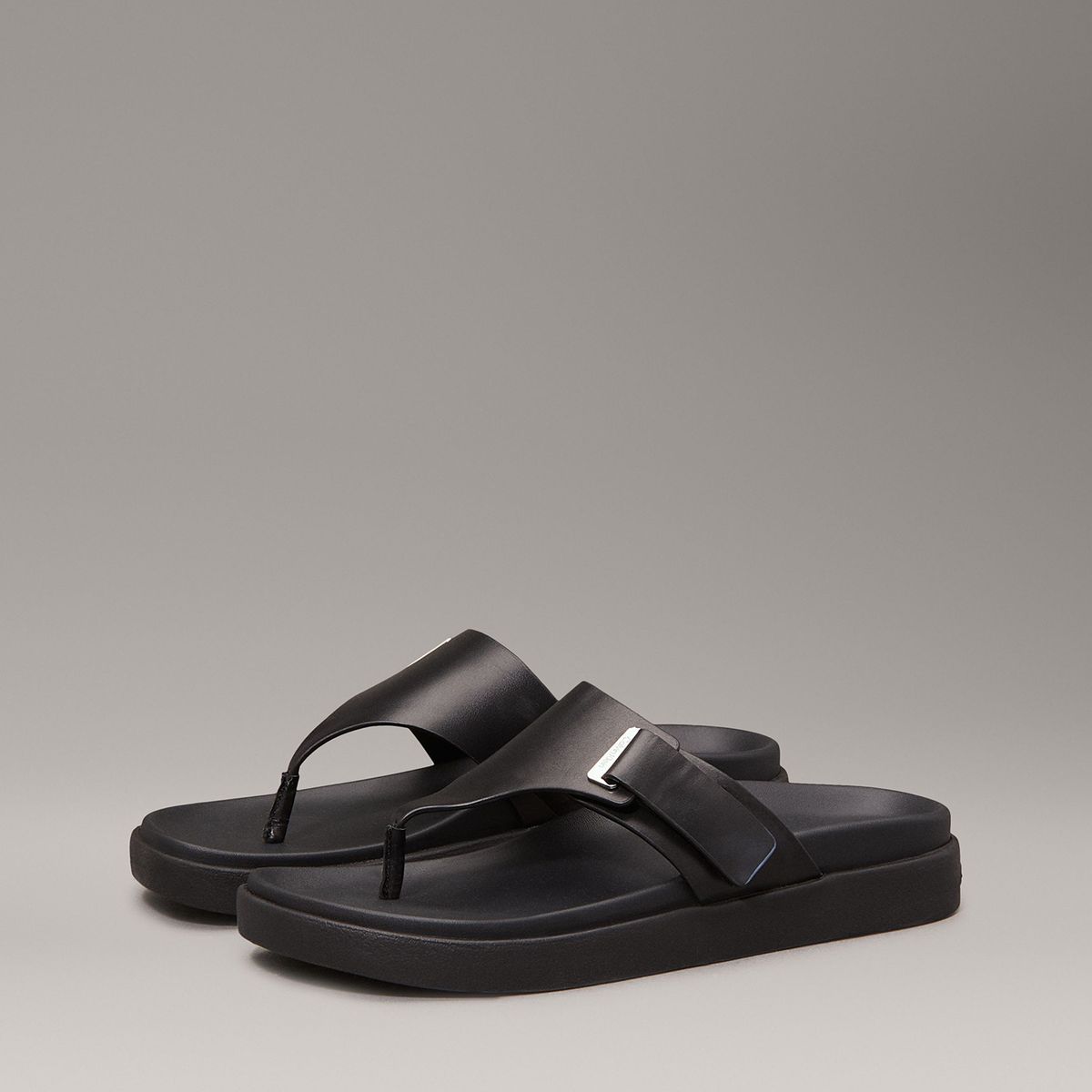 CALVIN KLEIN - Sandalias de Cuero Eyelet Negro Calvin Klein