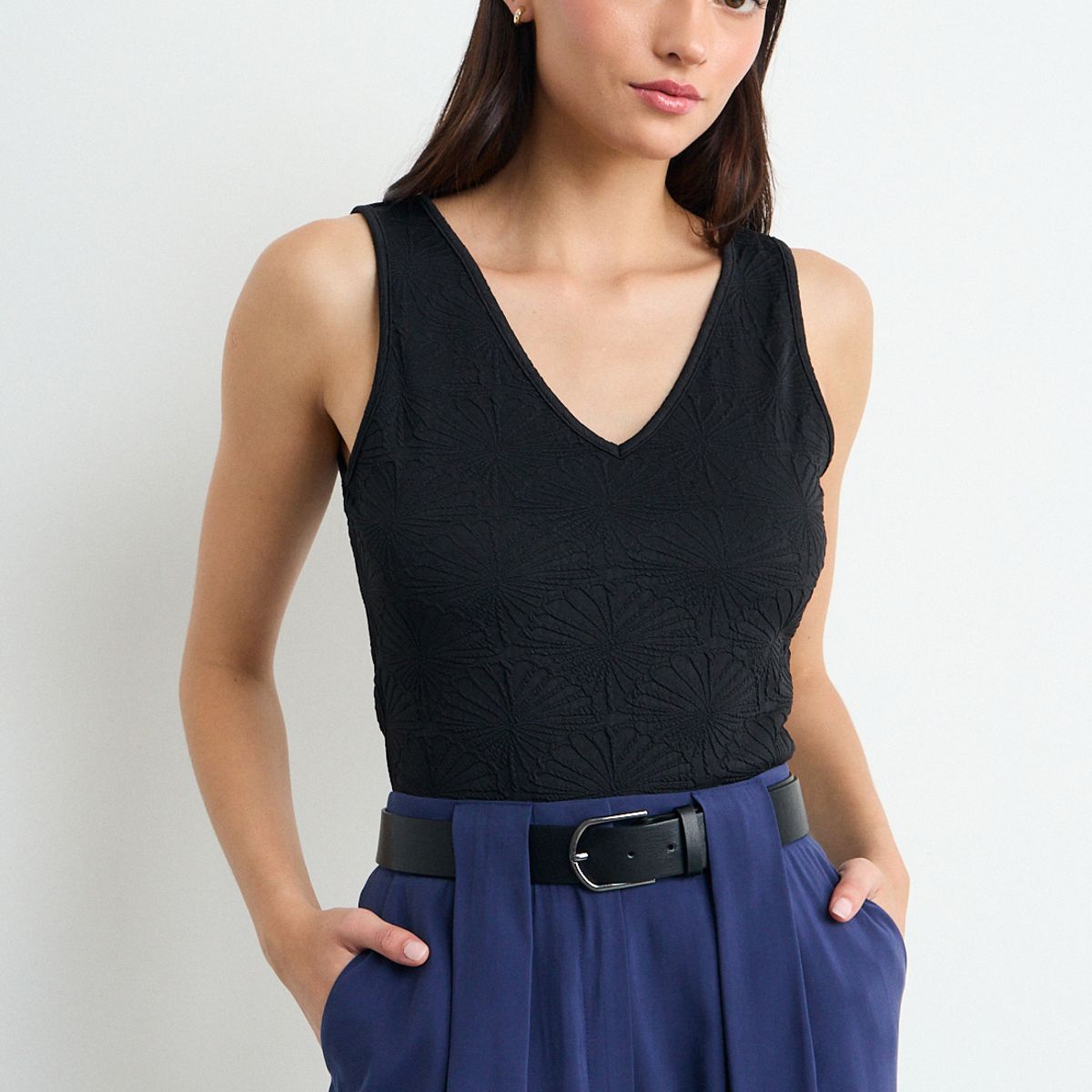 IO - Polera Lisa Mujer Negro Io