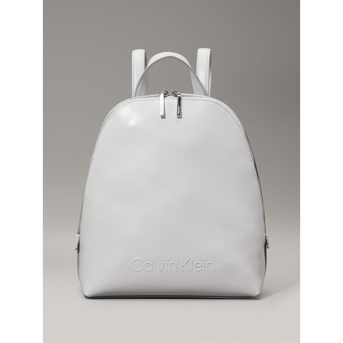 CALVIN KLEIN - Mochila Embossed Calvin Gris Calvin Klein