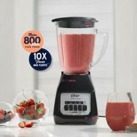 Licuadora Oster® 2 velocidades más pulso y vaso de vidrio BLSTKAGBPB