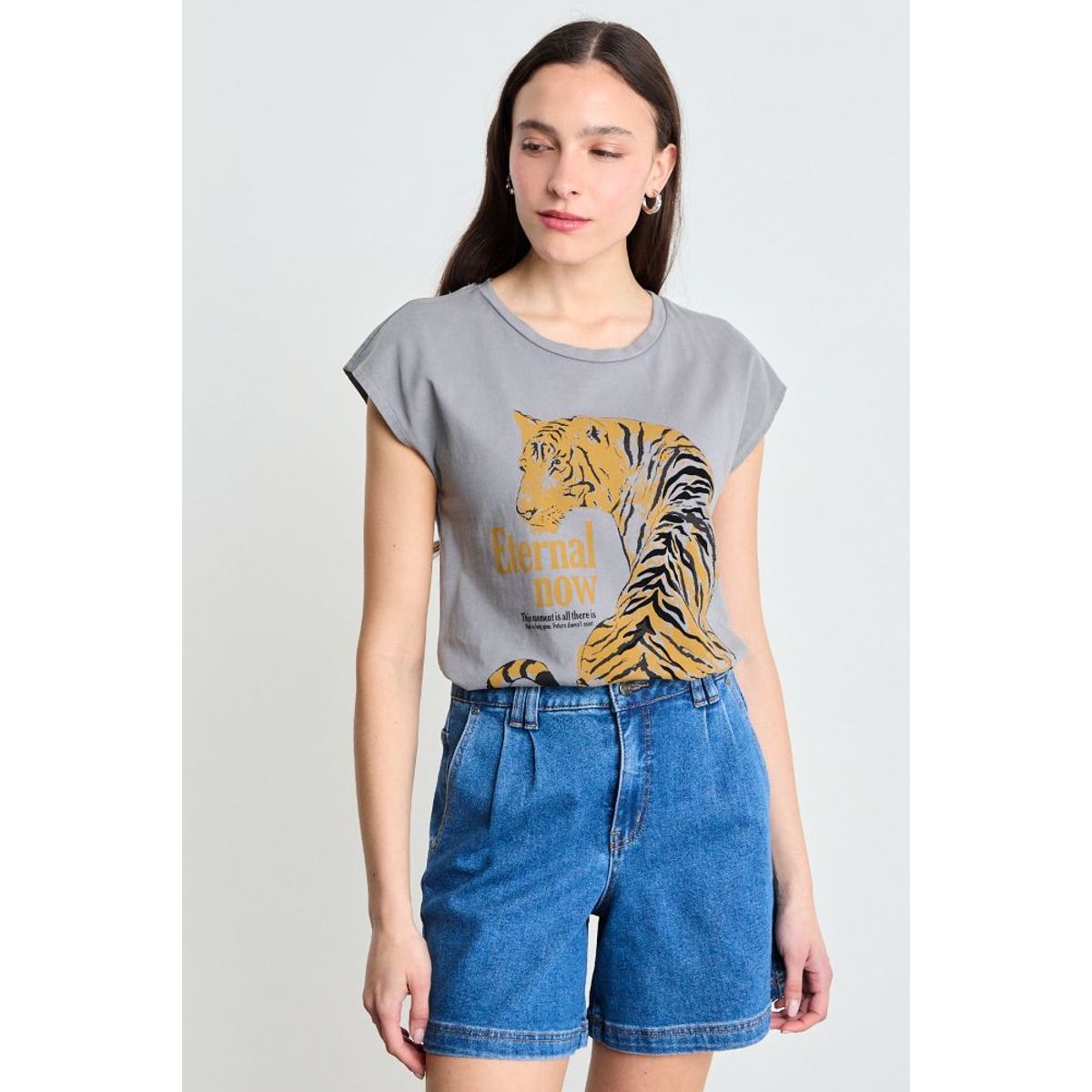 IO - Polera Estampada Mujer Gris Io