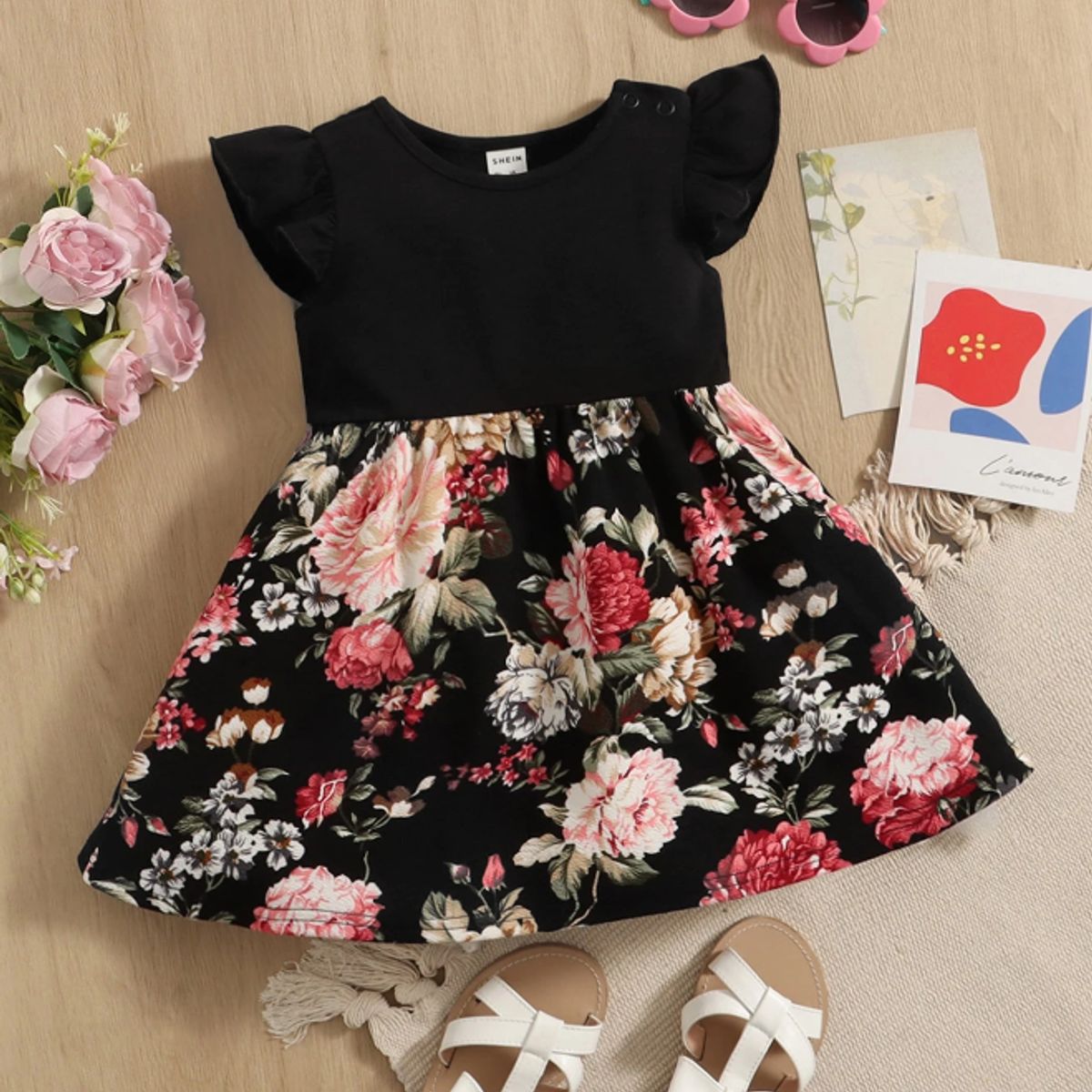 KIRAMA CLOTHING STORE - Vestido corto multicolor con flores y manga volant