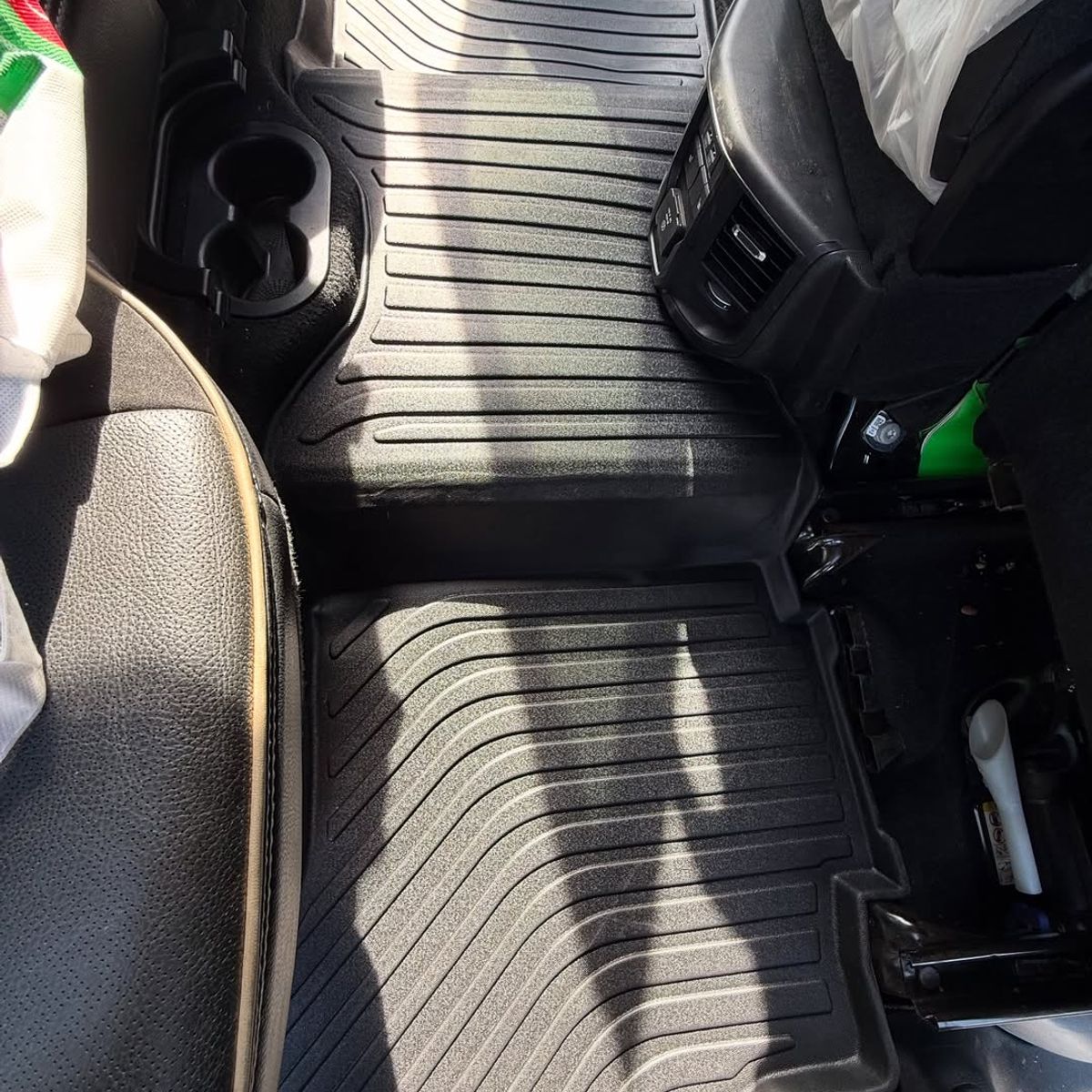 GENERICO - PISOS CALCE PERFECTO PROSPEEDY DODGE RAM 1500 2500 3500 2008+ CON CAMELLO CON CONSOLA