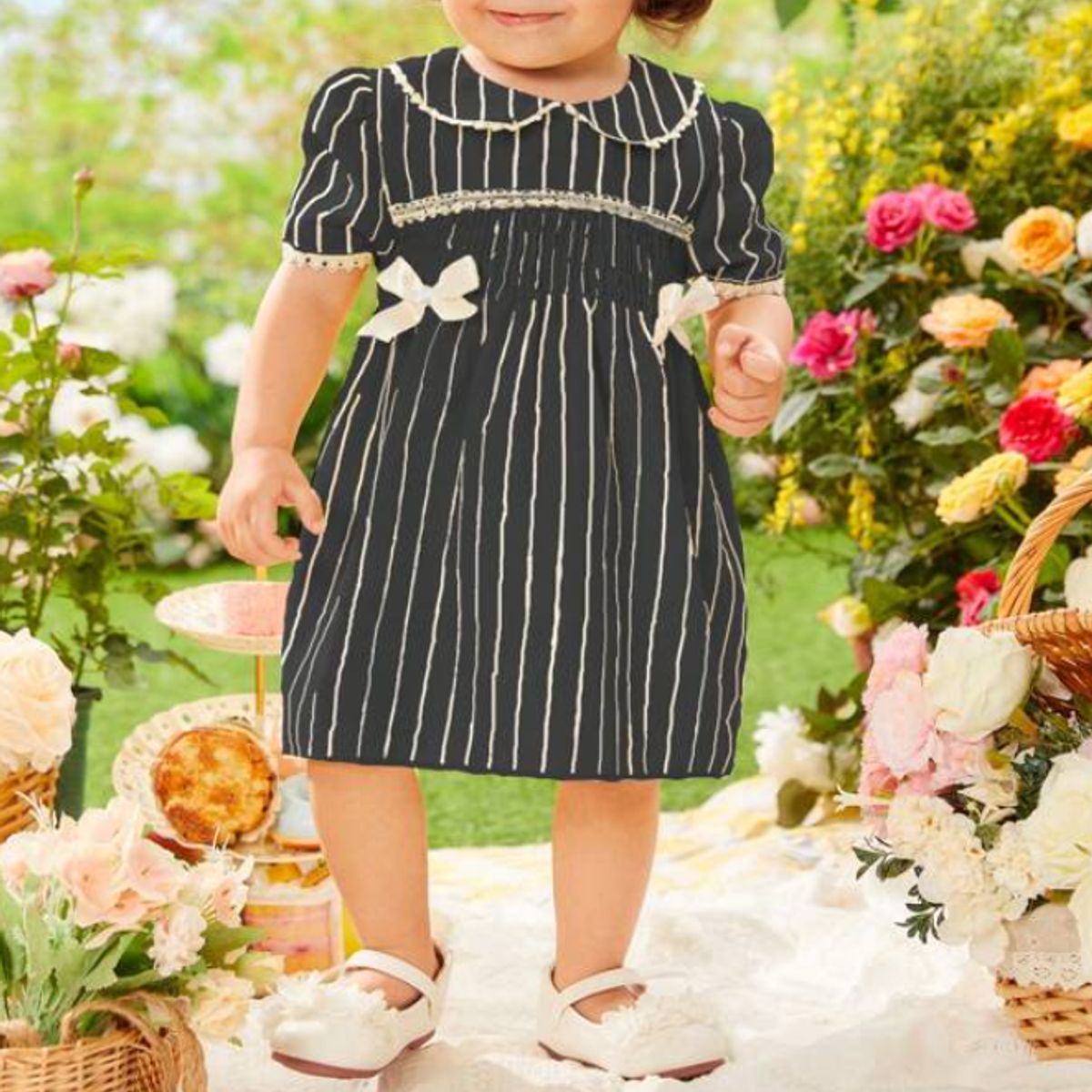 KIRAMA CLOTHING STORE - Vestido smock a rayas con cuello Peter Pan y lazos para chicas