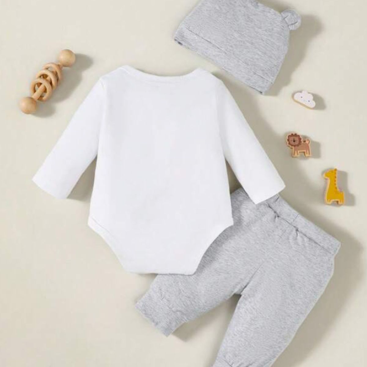 KIRAMA CLOTHING STORE - Set de 3 piezas con estampado de animales y gorro con orejitas para bebés