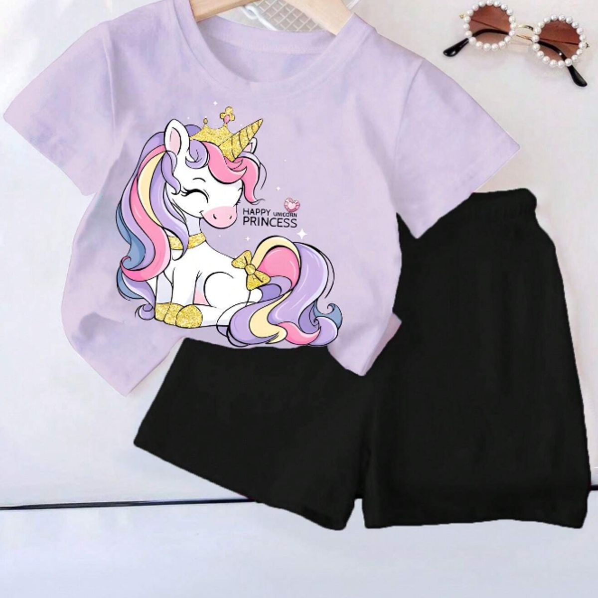 KIRAMA CLOTHING STORE - Set “Happy Princess” de camiseta lavanda y shorts negros para chicas