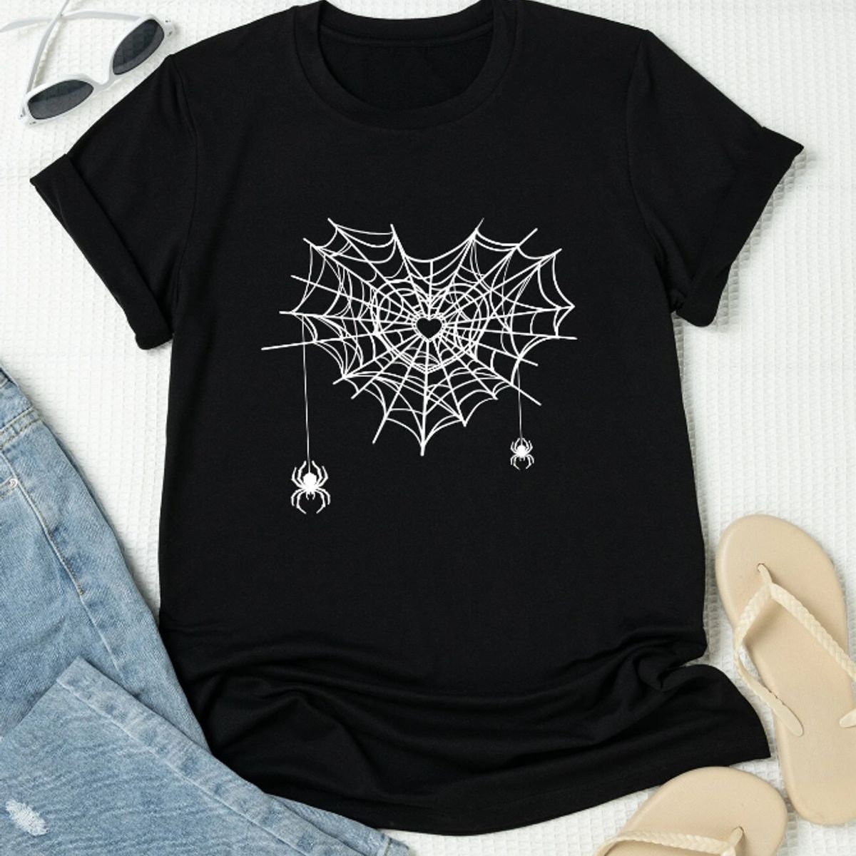 KIRAMA CLOTHING STORE - Polera negra con estampado gráfico de telaraña y arañas